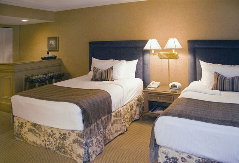 Wedgewood Hotel & Spa Columbia Británica