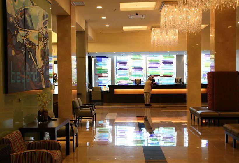 Century Plaza Hotel & Spa | Vancouver | British Columbia | Canada 11