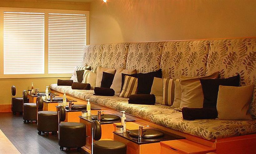 Century Plaza Hotel & Spa | Vancouver | British Columbia | Canada 6