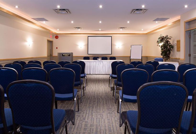 Hotel Village Green | Vernon | British Columbia | Canada 3