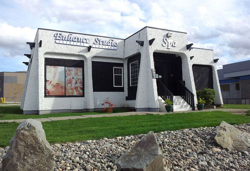 Hotel Village Green | Vernon | British Columbia | Canada 4