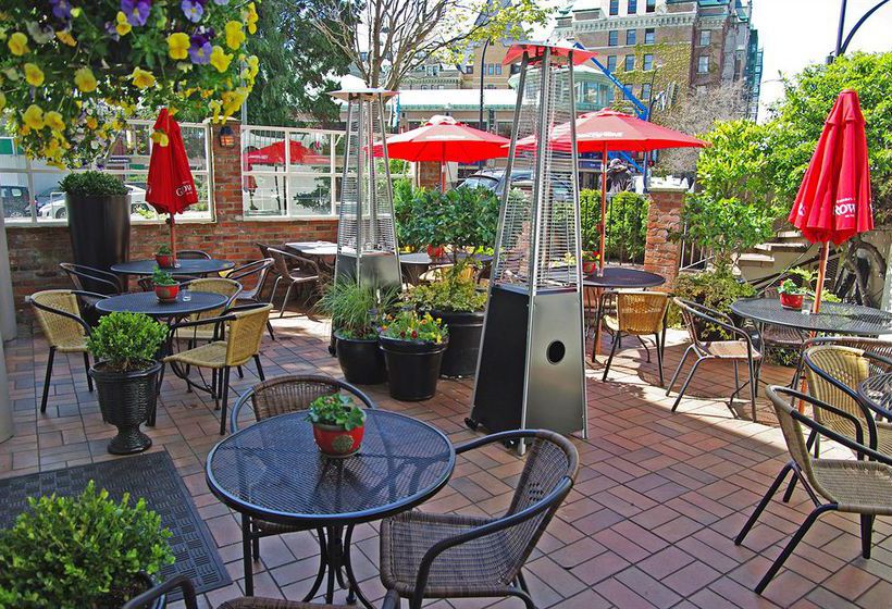 DoubleTree by Hilton Hotel & Suites Victoria | Victoria | British Columbia | Canada 8