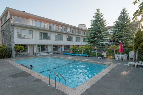 Hotel The Embassy Inn | Victoria | British Columbia | Canada 12