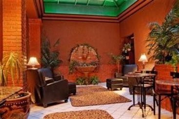 Dalton Hotel & Suites Victoria Columbia Británica