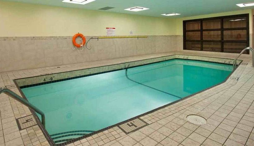 Hotel Blackcomb Lodge & Spa | Whistler | British Columbia | Canada 19