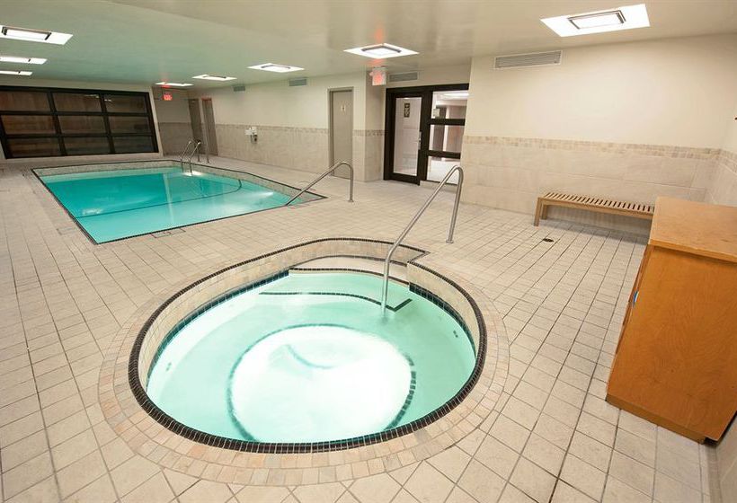 Hotel Blackcomb Lodge & Spa | Whistler | British Columbia | Canada 3