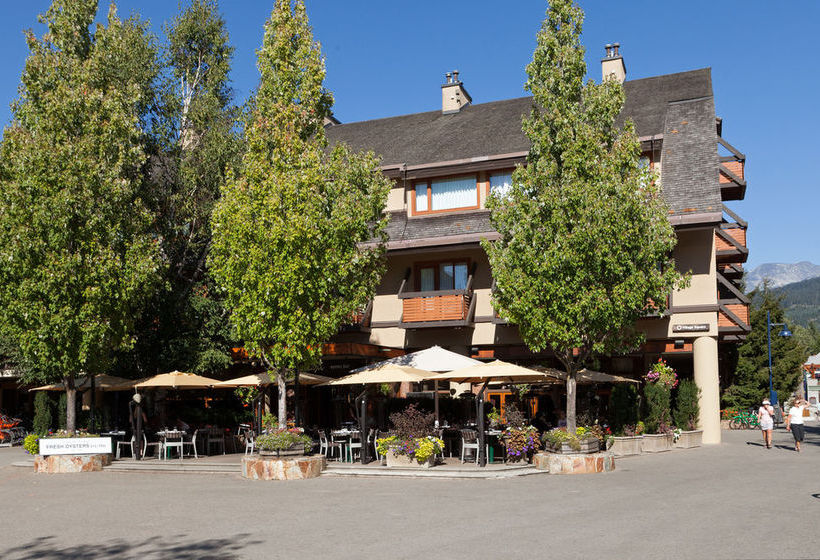 Hotel Blackcomb Lodge & Spa | Whistler | British Columbia | Canada 9