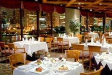 Hotel Windsor Riverside Inn Ontario