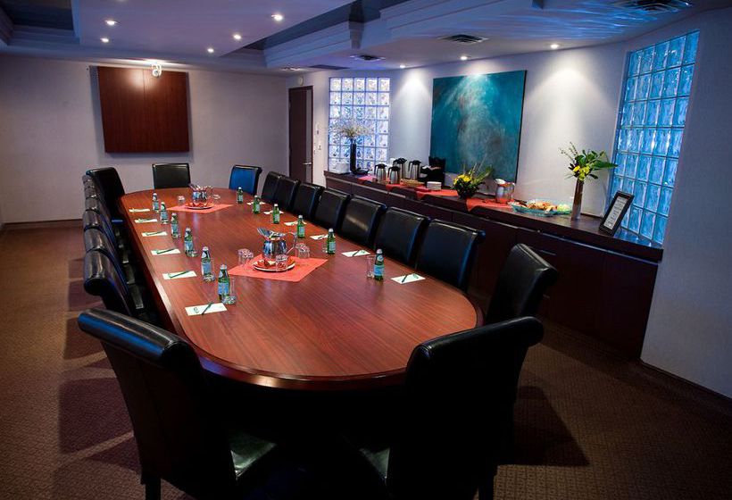 Chateau Victoria Hotel & Suites | Victoria | British Columbia | Canada 5