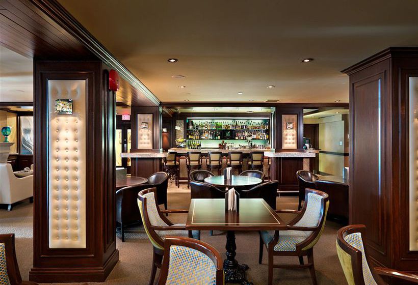 Chateau Victoria Hotel & Suites | Victoria | British Columbia | Canada 8