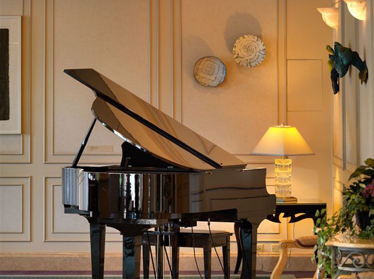 Chateau Victoria Hotel & Suites | Victoria | British Columbia | Canada 9