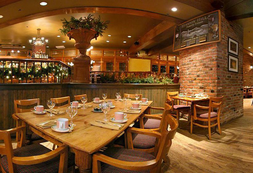 Hotel The Fairmont Chateau Whistler Resort | Whistler | British Columbia | Canada 11