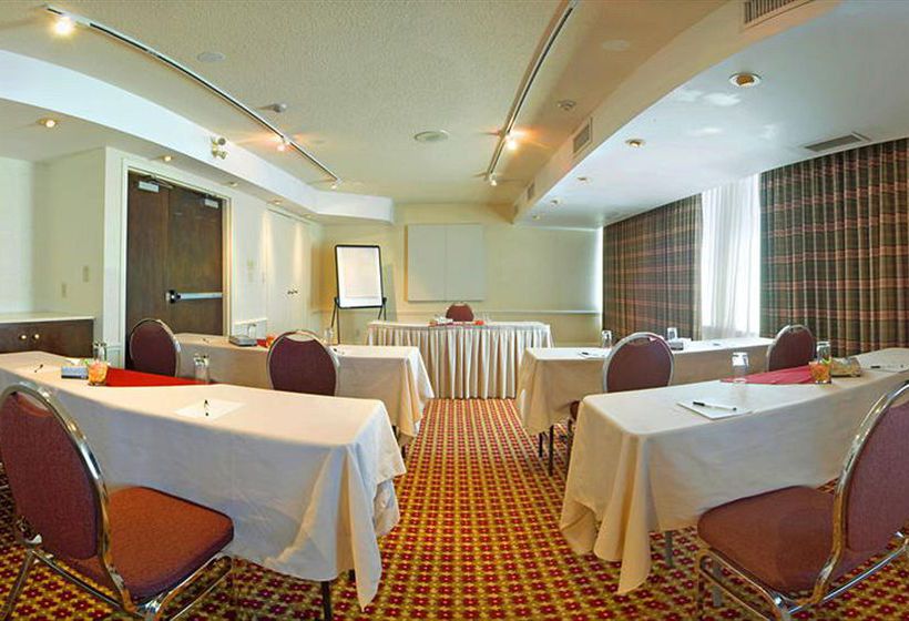 Radisson Suite Hotel Toronto Airport | Toronto | Ontario | Canada 17