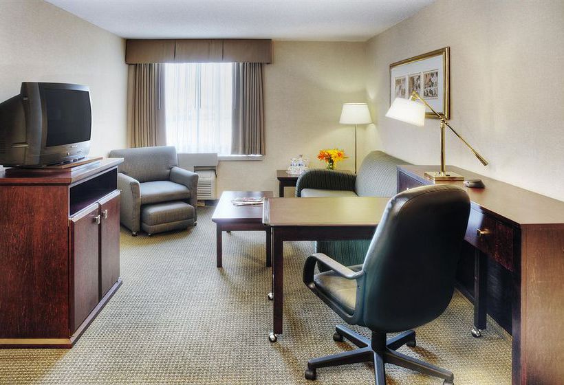 Radisson Suite Hotel Toronto Airport | Toronto | Ontario | Canada 3