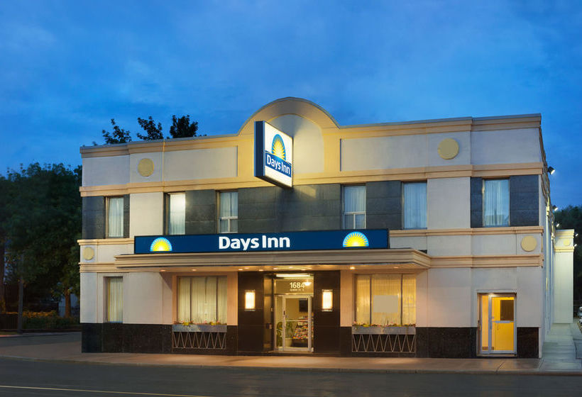Hotel Days Inn East Beaches | Toronto | Ontario | Canada 13