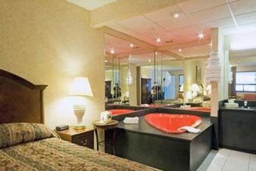 Hotel Howard Johnson Express Niagara Falls | Niagara Falls | Ontario | Canada 10
