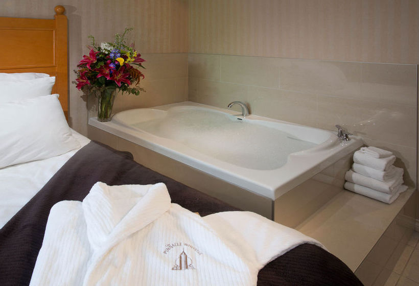 Hotel Whistler Pinnacle | Whistler | British Columbia | Canada 13