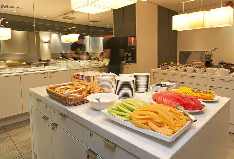 Hotel Causeway Inn On The Mall | Melbourne | Victoria | Australia 5