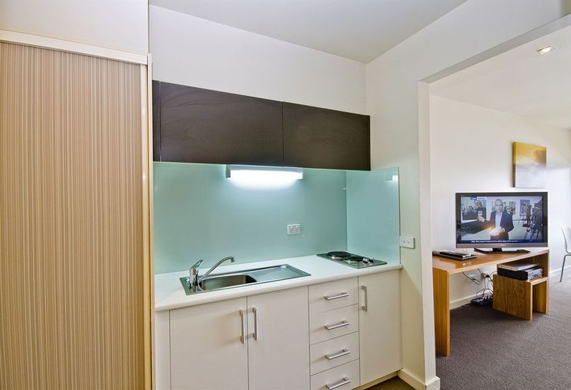 Lorne Bay View Motel Lorne