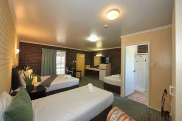 Hotel Alexandras on Takalvan | Bundaberg | Queensland | Australia 1