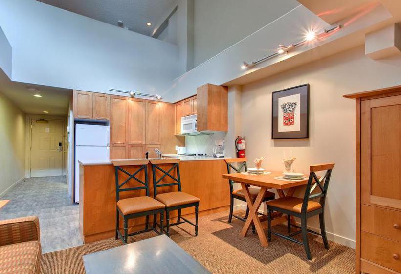 Resort Whistler Peak Lodge | Whistler | British Columbia | Canada 7