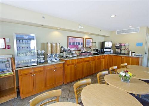 Hotel Comfort Inn & Suites North Vancouver | North Vancouver | British Columbia | Canada 6