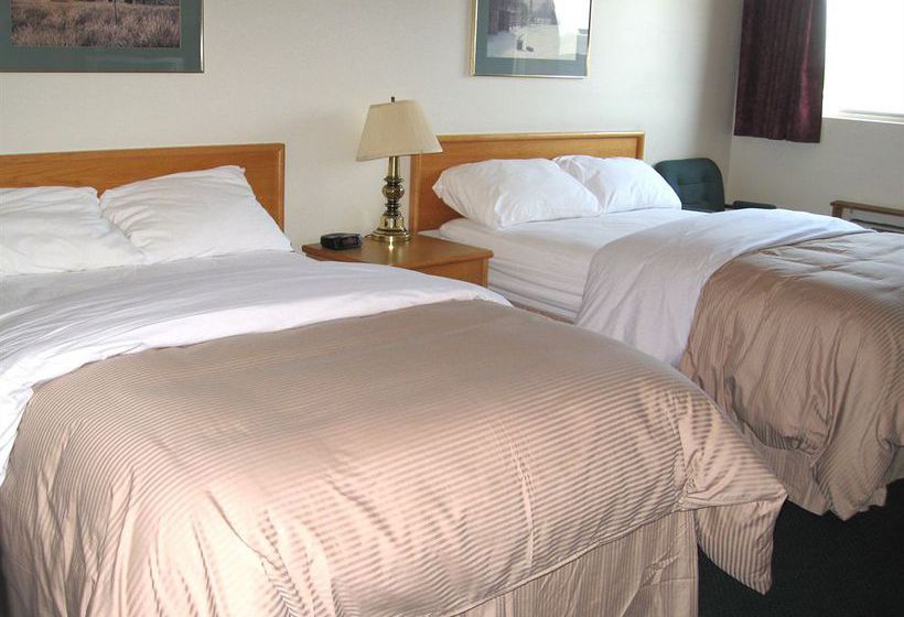 Hotel Colonial Inn | Brandon | Manitoba | Canada 11