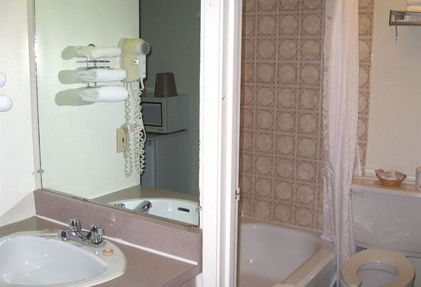 Hotel Colonial Inn | Brandon | Manitoba | Canada 9