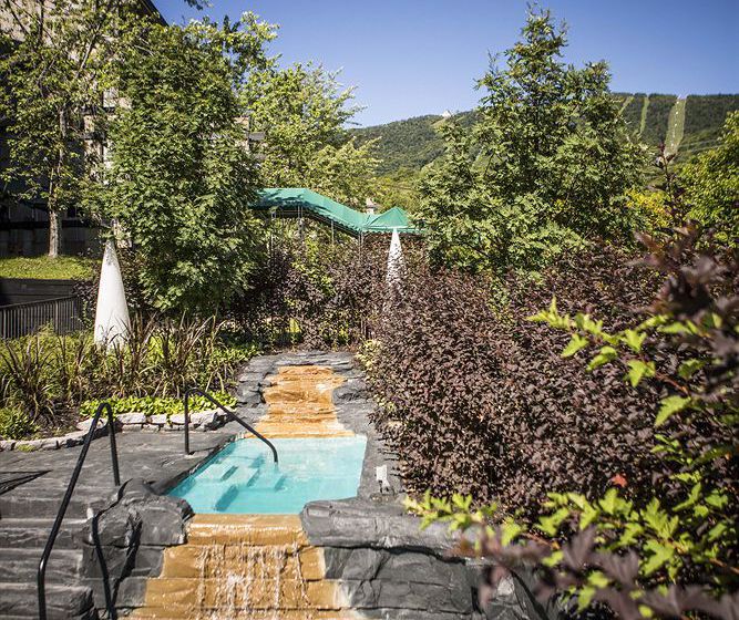 Hotel Chateau Mont Sainte Anne | Beaupre | Quebec | Canada 3