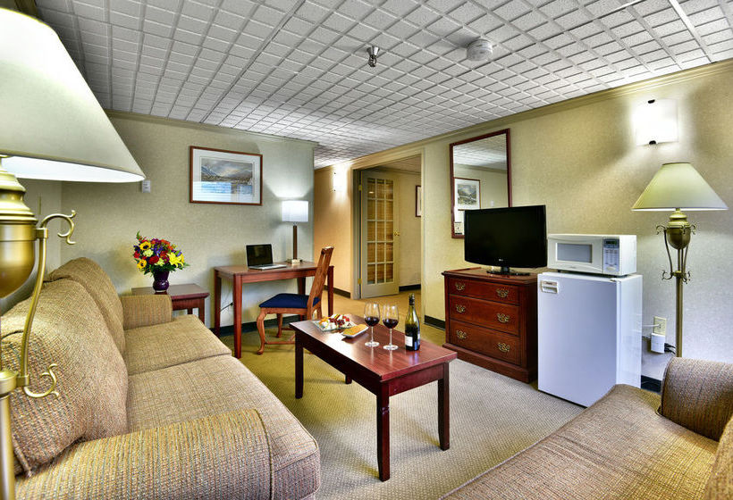 Westmark Whitehorse Hotel & Conference Center | Whitehorse | Yukon Territory | Canada 8