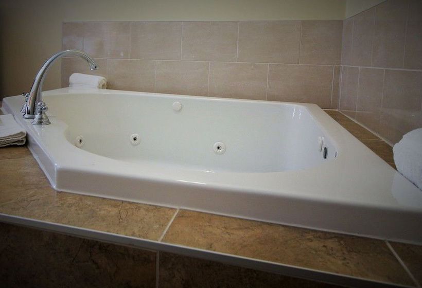 Hotel Quality Inn & Suites Hawkesbury | Hawkesbury | Ontario | Canada 16