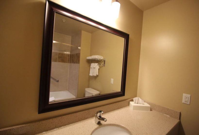 Hotel Quality Inn & Suites Hawkesbury | Hawkesbury | Ontario | Canada 19