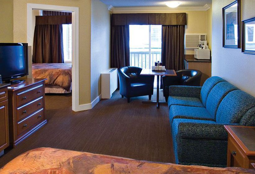 Hotel Irwin's Mountain Inn | Banff | Alberta | Canada 16