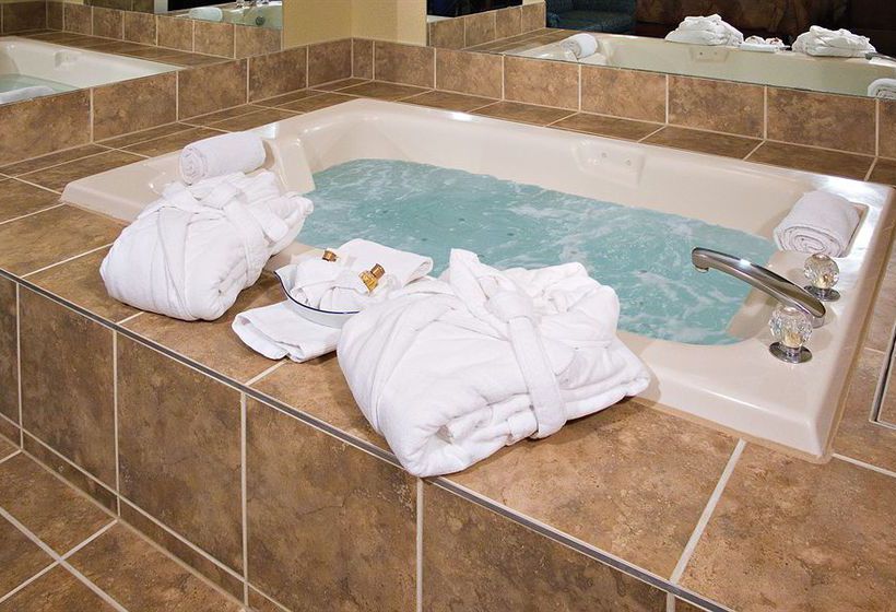 Hotel Irwin's Mountain Inn | Banff | Alberta | Canada 17