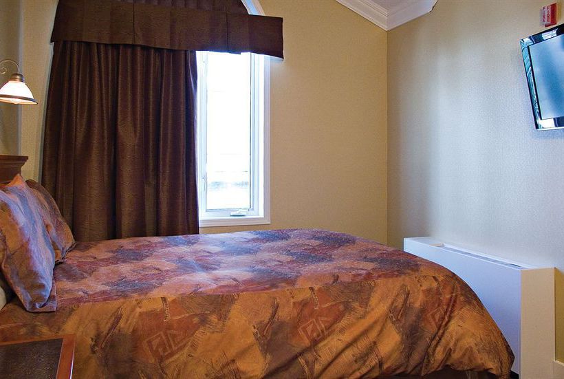 Hotel Irwin's Mountain Inn | Banff | Alberta | Canada 8