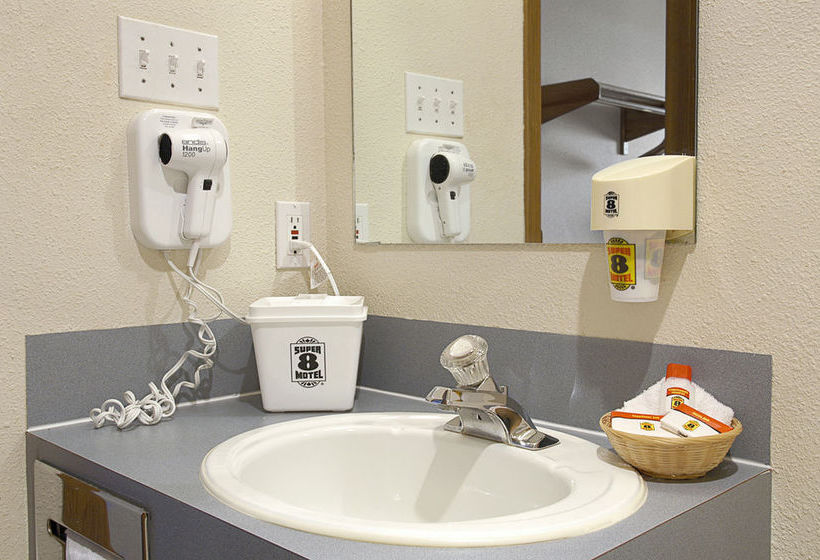 Motel Super 8 Medicine Hat AB | Medicine Hat | Alberta | Canada 5