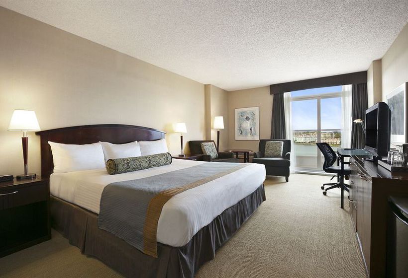 Coast Victoria Hotel & Marina by APA | Victoria | British Columbia | Canada 12