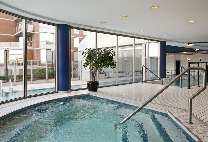 Coast Victoria Hotel & Marina by APA | Victoria | British Columbia | Canada 7