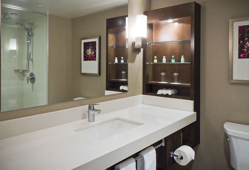 Delta Victoria Ocean Pointe Resort & Spa | Victoria | British Columbia | Canada 6