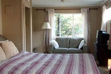 Mackenzie Beach Resort | Tofino | British Columbia | Canada 6