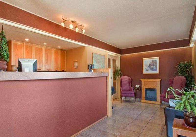 Hotel Travelodge Courtenay BC | Courtenay | British Columbia | Canada 16