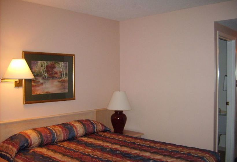 Hotel Travelodge Courtenay BC | Courtenay | British Columbia | Canada 4