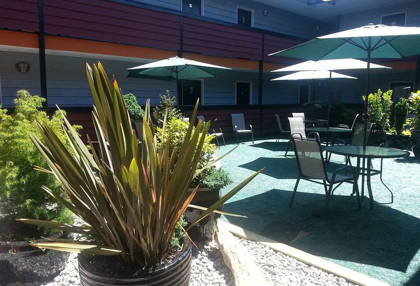 Hotel 401 Motor Inn | Vancouver | British Columbia | Canada 9