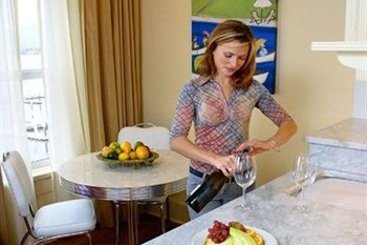 Hotel Eldorado | Kelowna | British Columbia | Canada 3