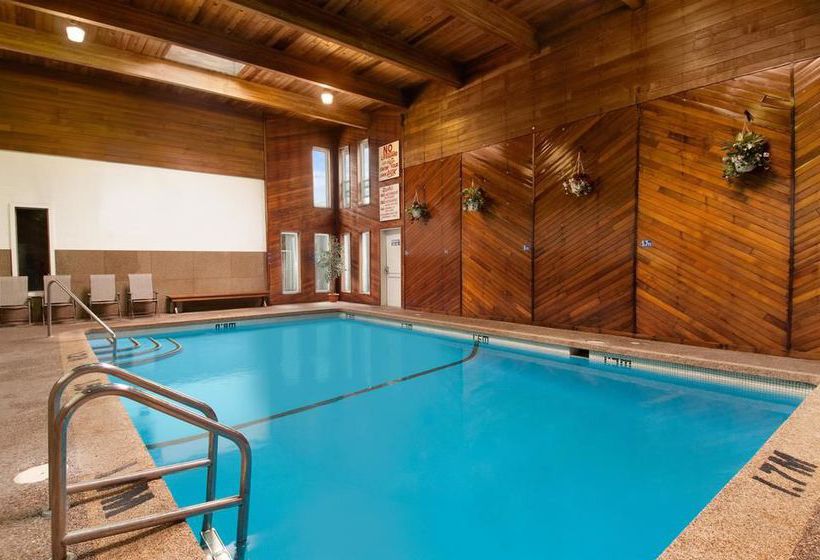 Hotel Travelodge Quesnel BC | Quesnel | British Columbia | Canada 3