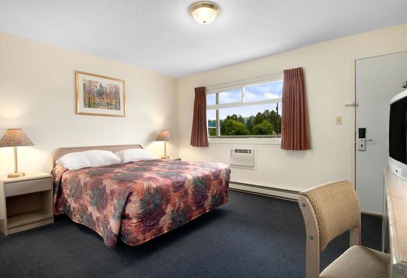 Hotel Travelodge Quesnel BC | Quesnel | British Columbia | Canada 4