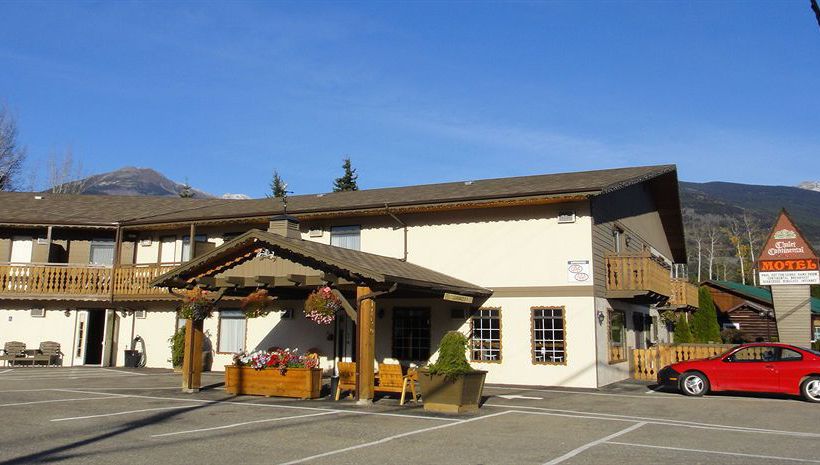 Chalet Continental Motel Columbia Británica