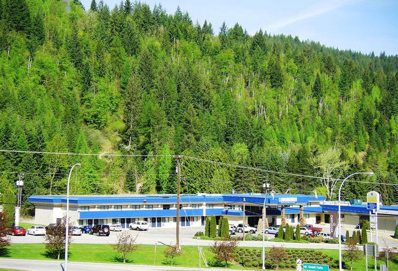 Hotel Castlegar BC Travelodge | Castlegar | British Columbia | Canada 10