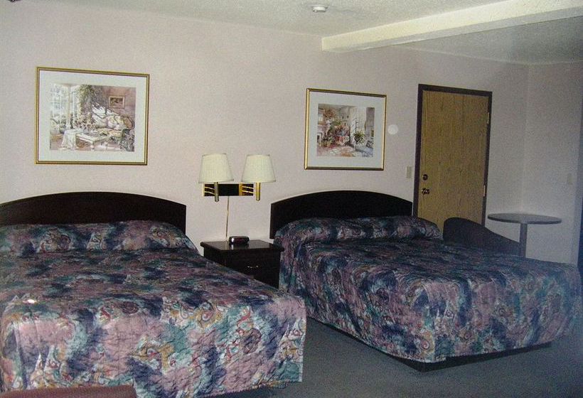 Hotel Castlegar BC Travelodge | Castlegar | British Columbia | Canada 8