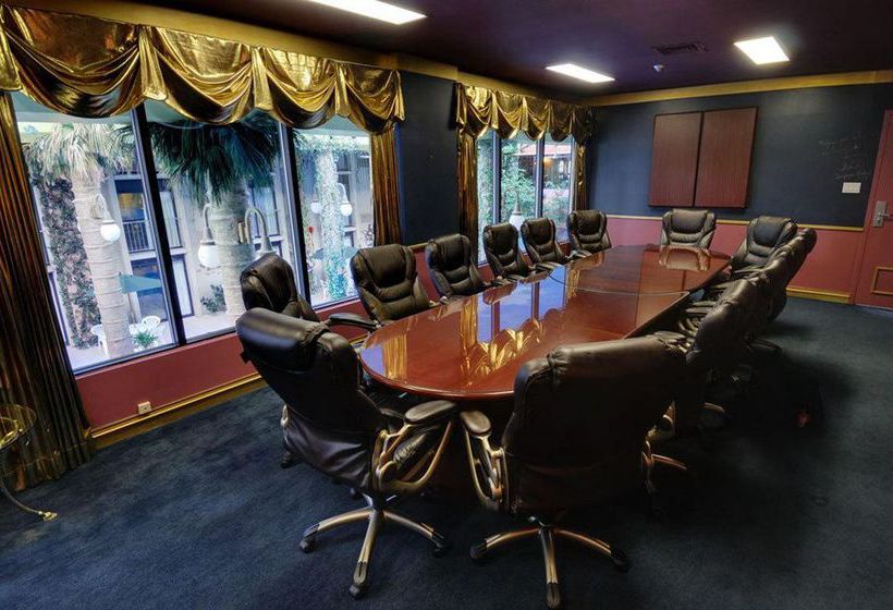 Hotel La Saguenéenne | Chicoutimi | Quebec | Canada 10